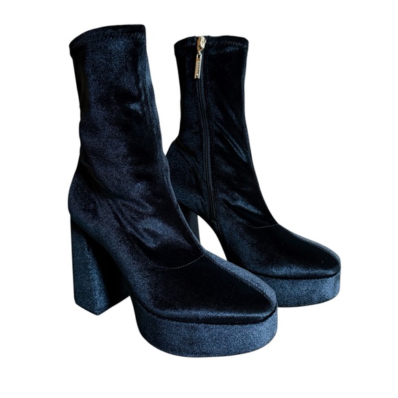 Larroude Dolly Black Velvet Platform Block Heel Mid Calf Sock Boots 9.5 - Picture 1 of 11